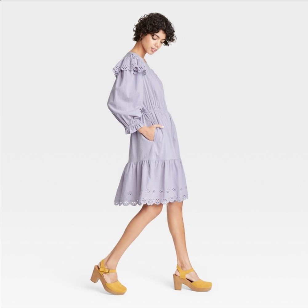 Ruffled sleeve dress - Picture 4 of 6